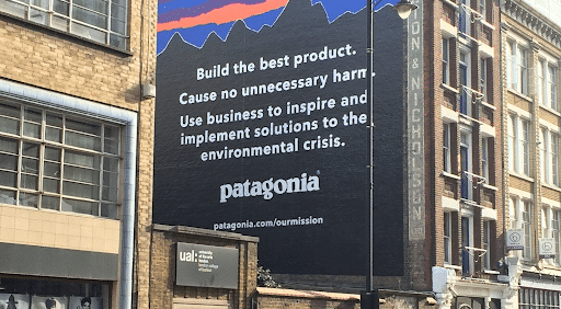 Image de la publicité Pantagonia reflettant les valeurs de l'entreprise